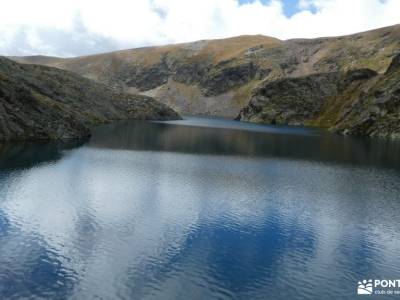 Andorra-País de lossenderismo joven madrid excursiones montaña madrid fotos de lagos de covadonga la